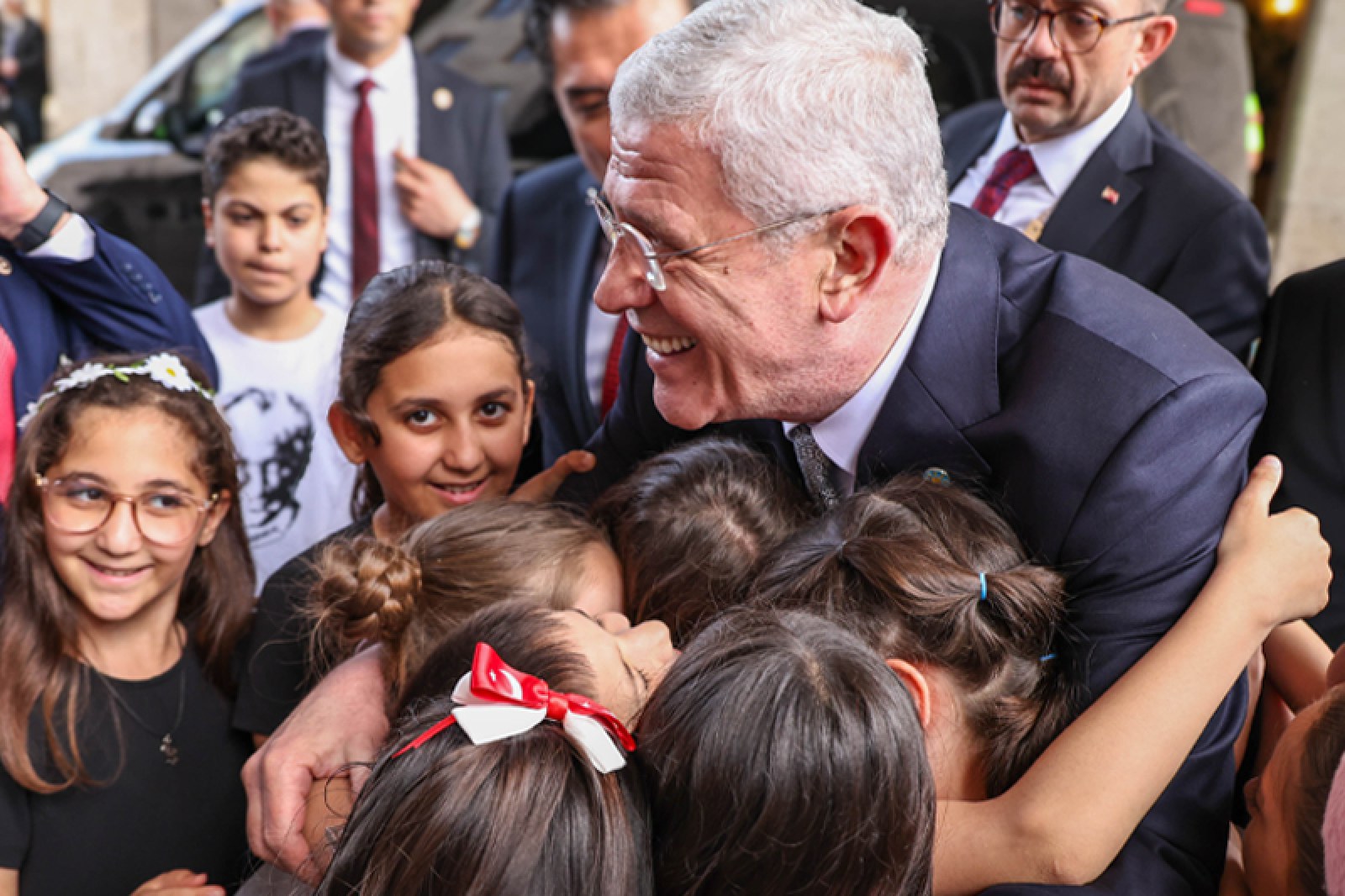 23 Nisan Ulusal Egemenlik ve Çocuk Bayramı’nda, TBMM Özel Oturumundayız…