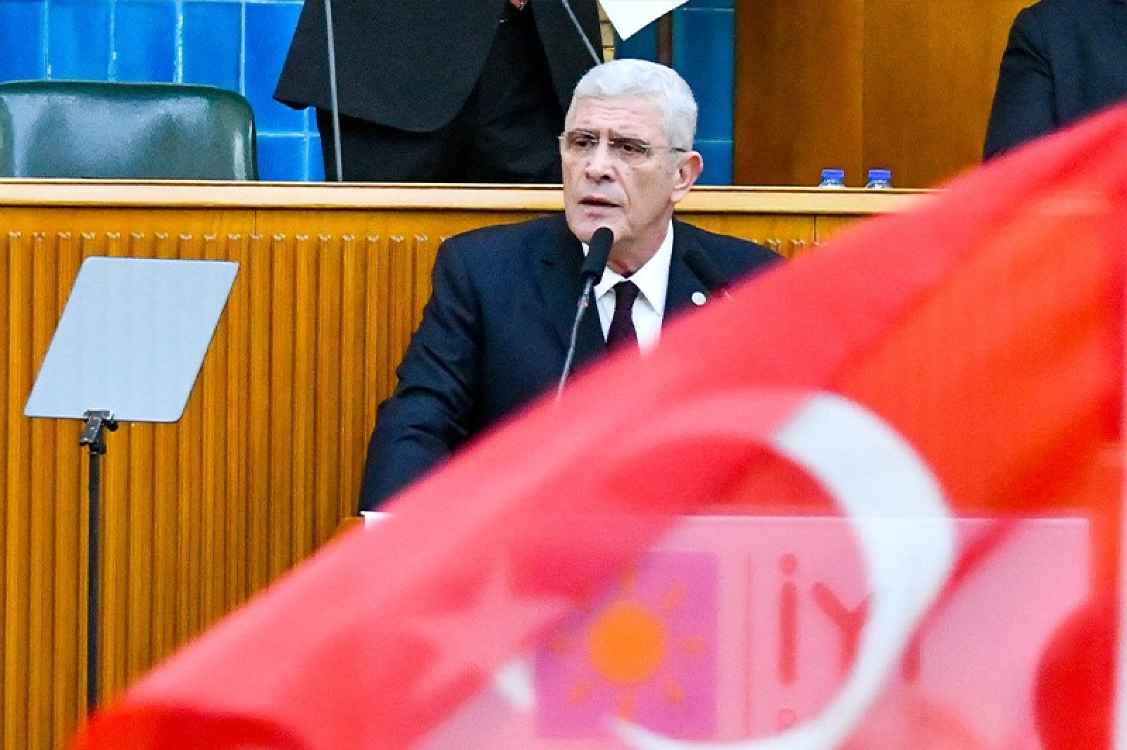 “AL ŞİMDİ BU İPİ, BAŞININ UCUNA AS!”