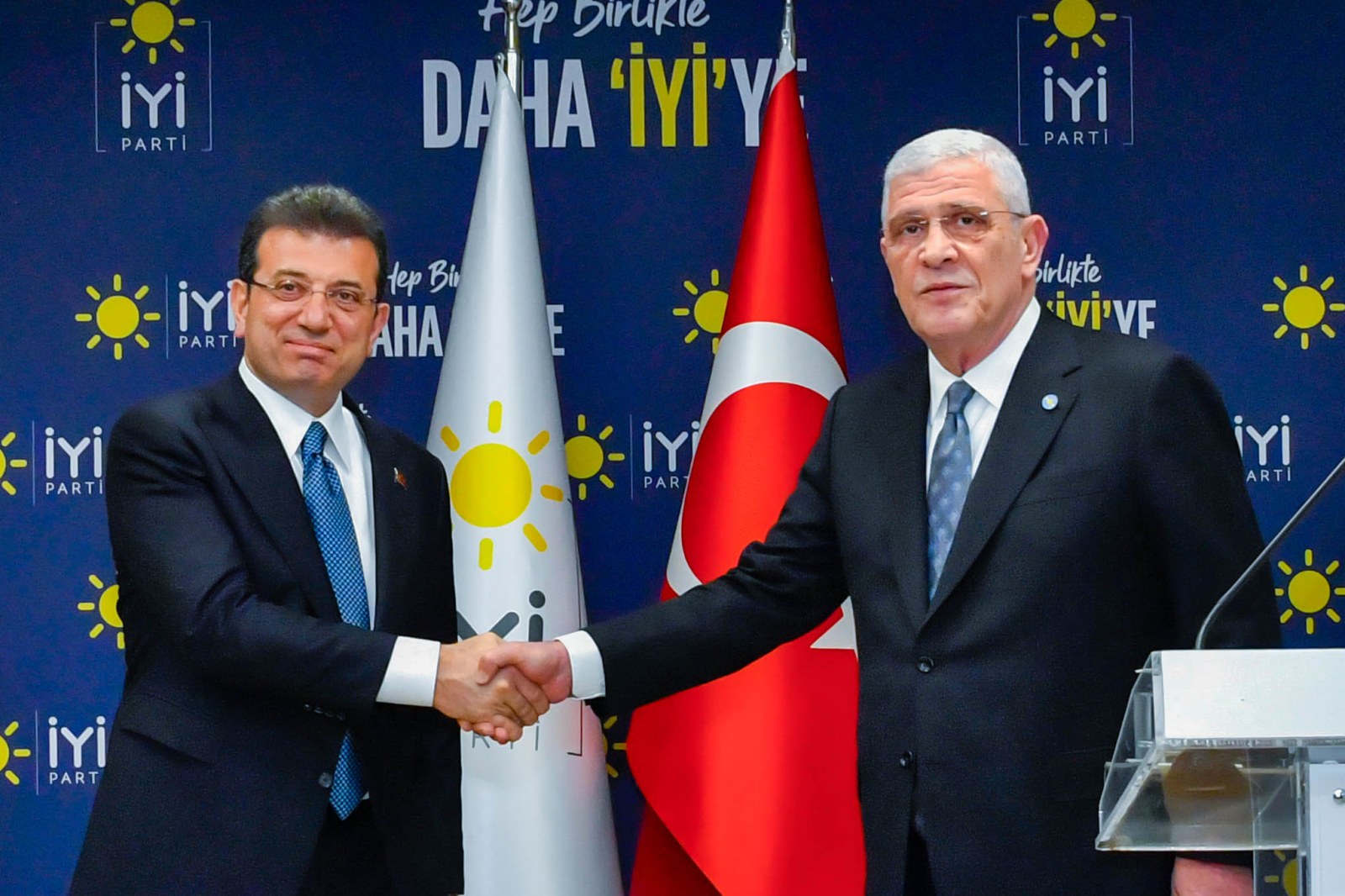 ‘’Bir siyasi kriz yaratmak, o siyasi kriz masasından da kendilerine imkân çıkarmaya çalışmak bu hükûmetin uygulama yöntemi olmuştur”