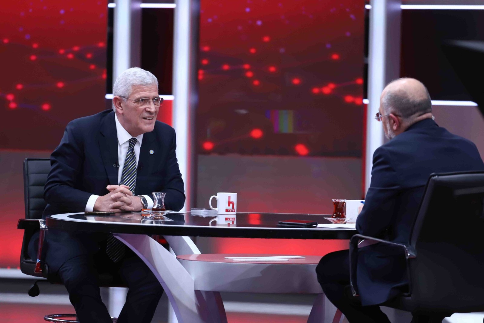 “Erdoğan’ın iştahını kabartacak siyasi argümanları onun eline vermemek de muhalefetin görevleri arasındadır”