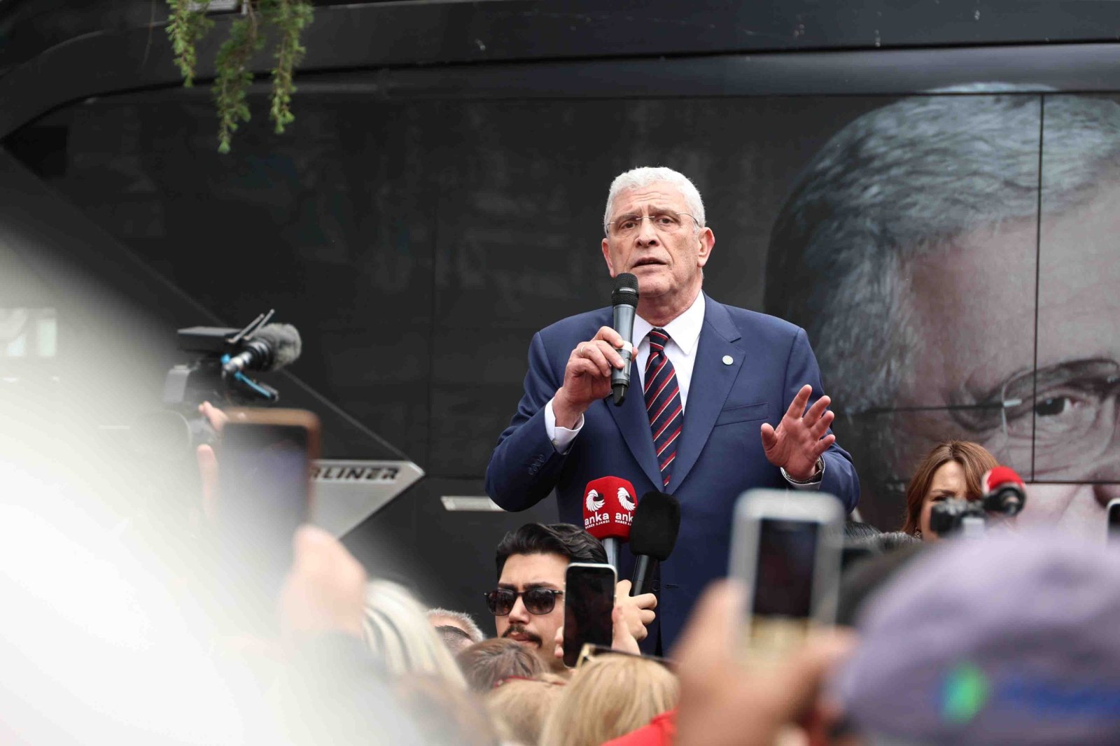 Genel Başkanımız Sayın Müsavat Dervişoğlu, İzmir programı kapsamında gittiği Ödemiş’te kendisini bekleyen kalabalığa hitap etti.