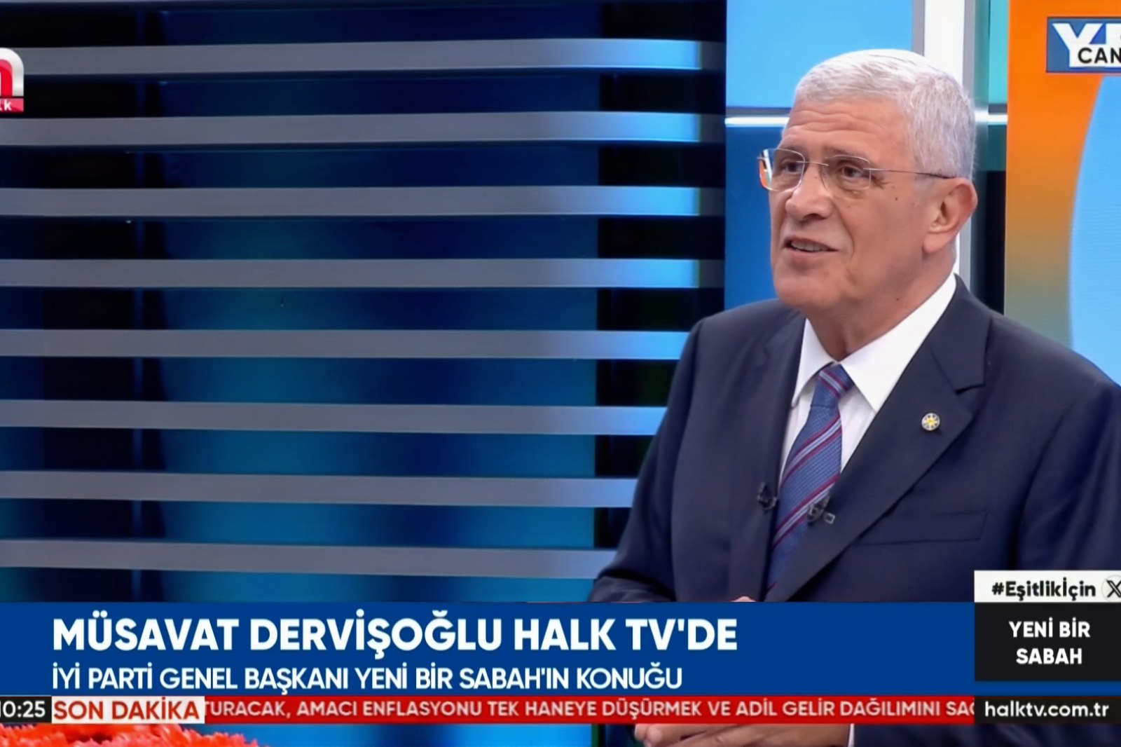 “Siyaset elbette ki bir arenadır ama siyasetçi gladyatör değildir. Siyasetçi rakibini düelloya davet edemez.”
