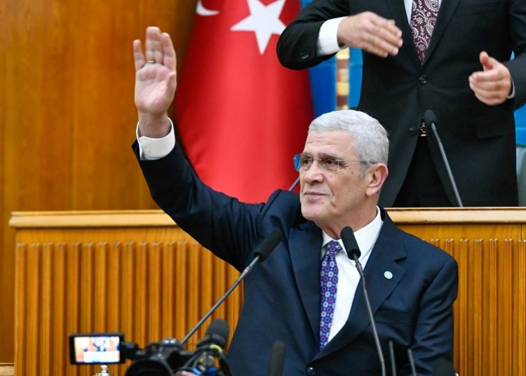‘’Bu kadar kaçak ve suçlunun dışarıda elini kolunu sallaya sallaya gezdiği bir memlekette kapalı yani sokağa çıkma yasaklı nüfus sayımı bir seçenek değil mecburiyettir.’’