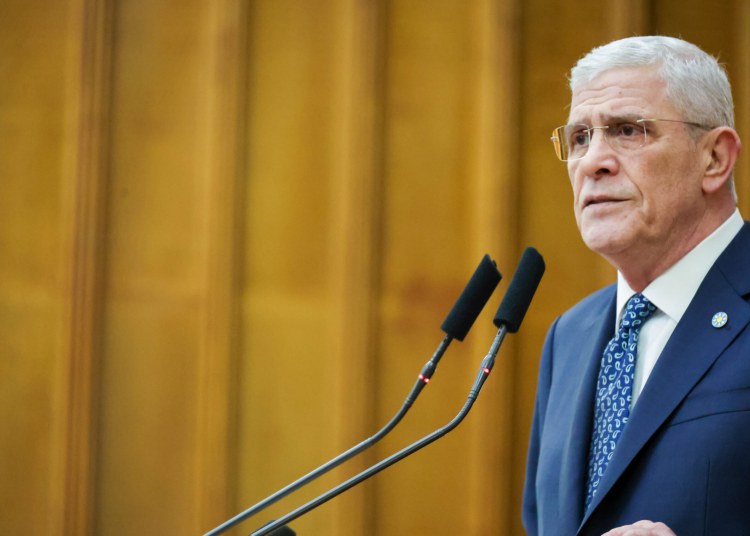 “NE KADAR CUMHURİYET DÜŞMANI VARSA O CEPHEDE”