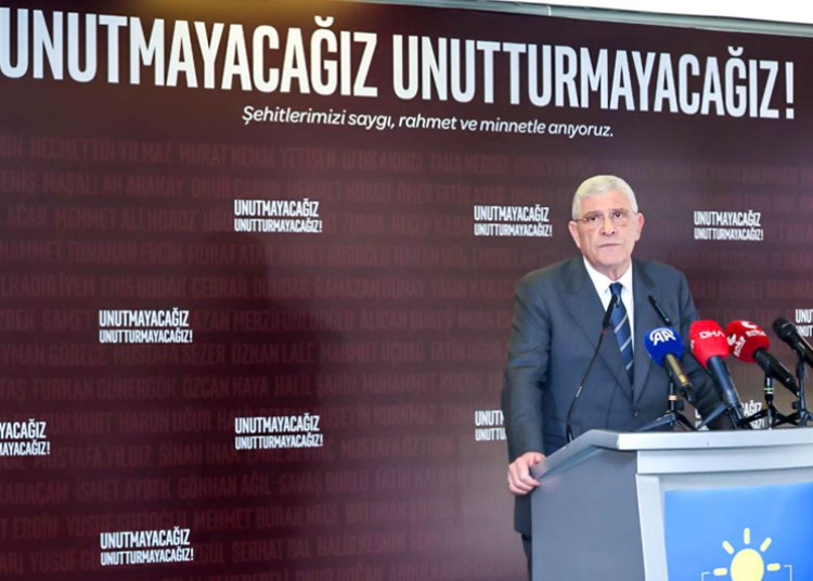 “Türkiye Cumhuriyeti Devleti’ni, pkk’nın topladığı kongrenin sonuçlarına mahkûm edenlere yazıklar olsun”