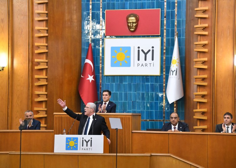 “Utanın beyler utanın”