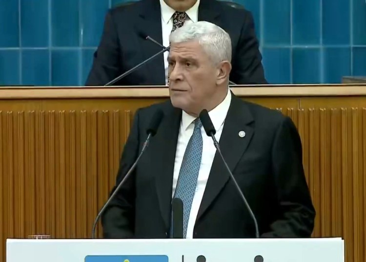 Hırsız içeriden olunca kapı kilit tutmaz!