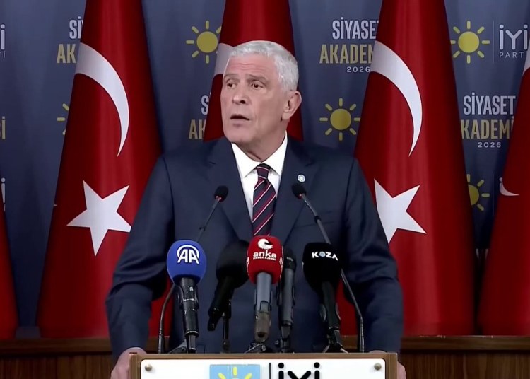 İYİ Parti Genel Başkanı Müsavat Dervişoğlu: AK Parti iktidarının 24 yıllık siyasetinin özeti: - 15 Temmuz...