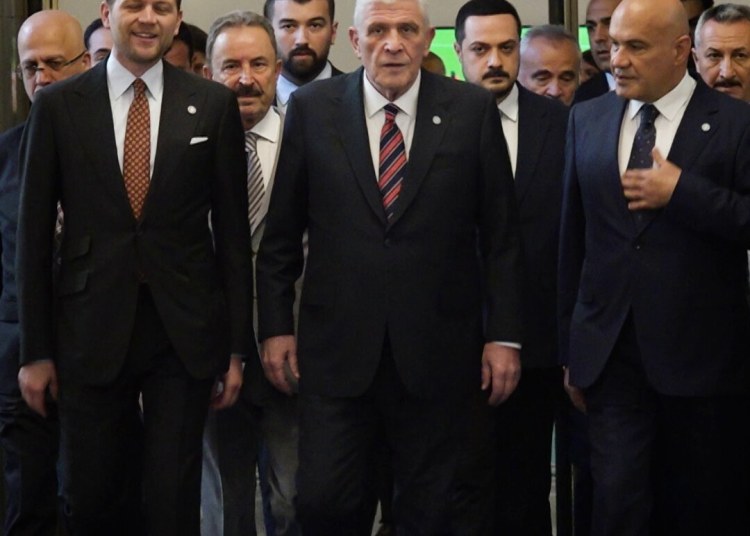 🗓️ 22 Temmuz Çarşamba (yarın) ⏰ 10.30’da 📍TBMM grup toplantımızdayız. Grup toplantımızı İYİ Parti’mizin...