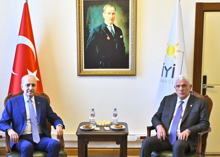 Sayın Numan Kurtulmuş ile ''çerçeve yasa'' gündemiyle gerçekleştirdiğimiz görüşmede; Kapalı kapılar ardında...