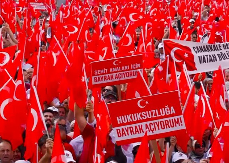 Gazi Meclis’te, Türk milletinin sesi ve millî iradenin takipçisi olma sorumluluğuyla; milletimiz için...